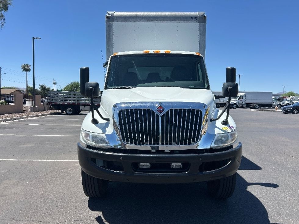 Medium Duty Box Truck-Light and Medium Duty Trucks-International-2021-MV607-Phoenix-AZ-150,884\n\t\tmiles-$ 58,000 - Image 2