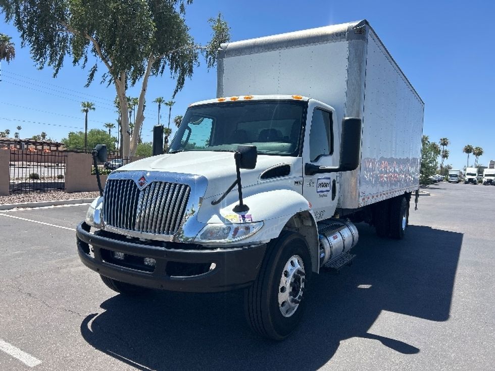 Medium Duty Box Truck-Light and Medium Duty Trucks-International-2021-MV607-Phoenix-AZ-150,884\n\t\tmiles-$ 58,000 - Image 3