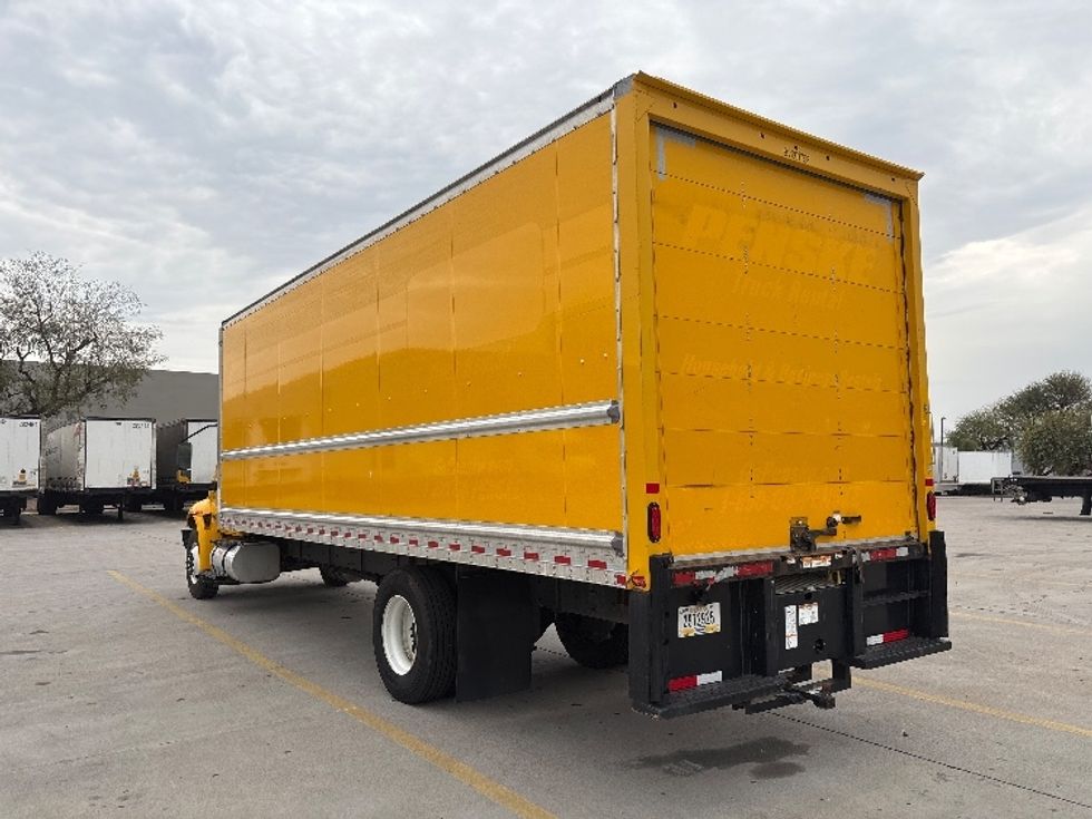 Medium Duty Box Truck-Light and Medium Duty Trucks-International-2021-MV607-Phoenix-AZ-176,562\n\t\tmiles-$ 45,750 - Image 6