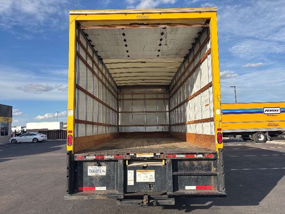 Medium Duty Box Truck-Light and Medium Duty Trucks-International-2021-MV607-Phoenix-AZ-177,046\n\t\tmiles-$ 39,500 - Image 8