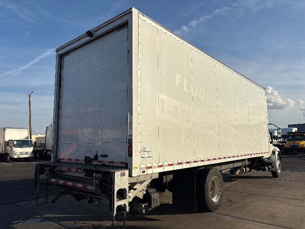 Medium Duty Box Truck-Light and Medium Duty Trucks-International-2021-MV607-Phoenix-AZ-179,832\n\t\tmiles-$ 51,250 - Image 13