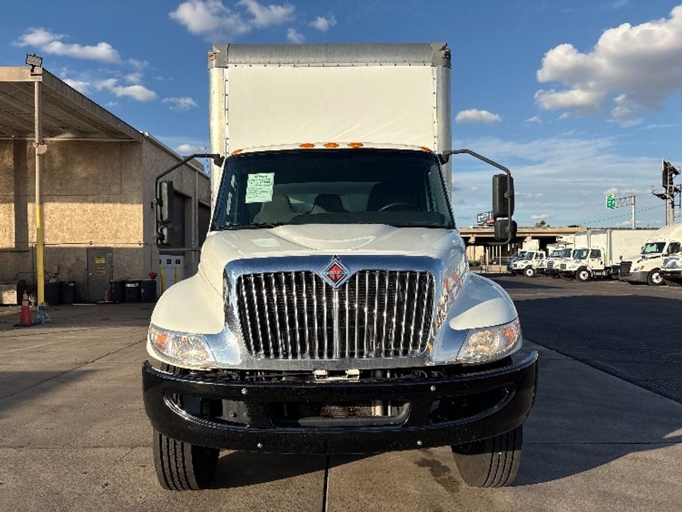 Medium Duty Box Truck-Light and Medium Duty Trucks-International-2021-MV607-Phoenix-AZ-179,832\n\t\tmiles-$ 51,250 - Image 2