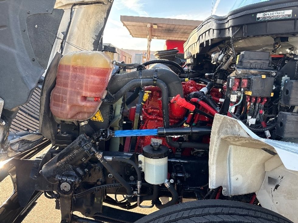 Medium Duty Box Truck-Light and Medium Duty Trucks-International-2021-MV607-Phoenix-AZ-179,832\n\t\tmiles-$ 51,250 - Image 24