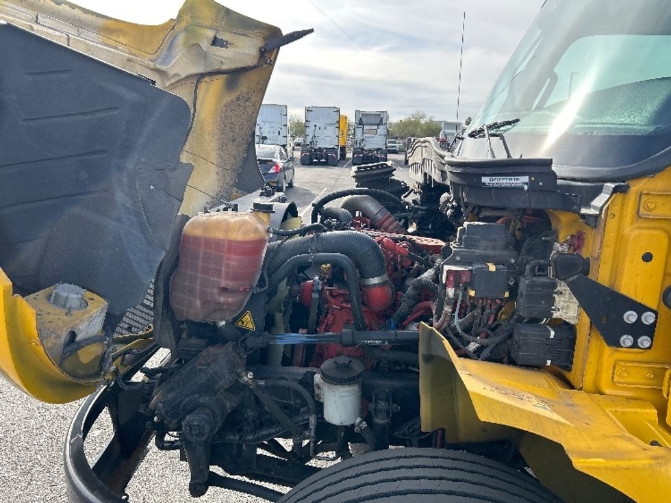 Medium Duty Box Truck-Light and Medium Duty Trucks-International-2021-MV607-Phoenix-AZ-187,613\n\t\tmiles-$ 44,000 - Image 23