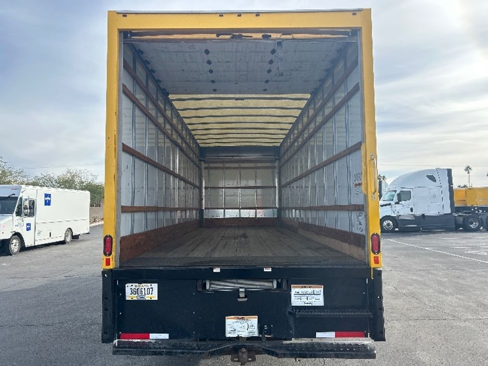 Medium Duty Box Truck-Light and Medium Duty Trucks-International-2021-MV607-Phoenix-AZ-187,613\n\t\tmiles-$ 44,000 - Image 8