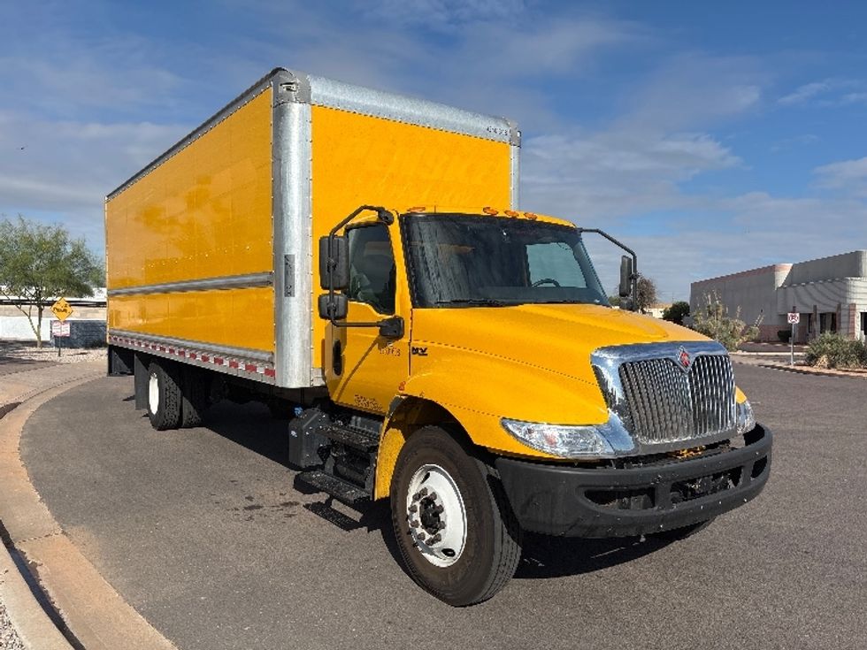 Medium Duty Box Truck-Light and Medium Duty Trucks-International-2021-MV607-Phoenix-AZ-188,638\n\t\tmiles-$ 44,000 - Image 1