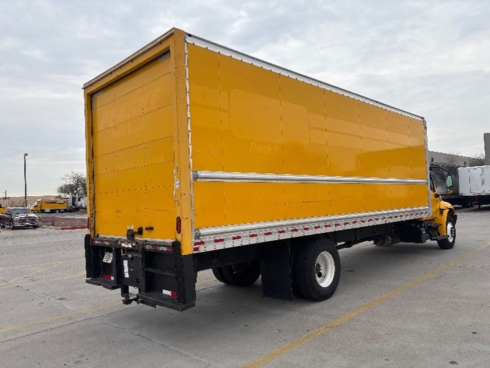 Medium Duty Box Truck-Light and Medium Duty Trucks-International-2021-MV607-Phoenix-AZ-201,046\n\t\tmiles-$ 42,000 - Image 13