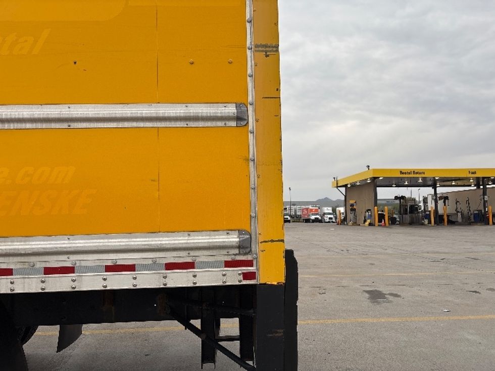 Medium Duty Box Truck-Light and Medium Duty Trucks-International-2021-MV607-Phoenix-AZ-201,046\n\t\tmiles-$ 42,000 - Image 26