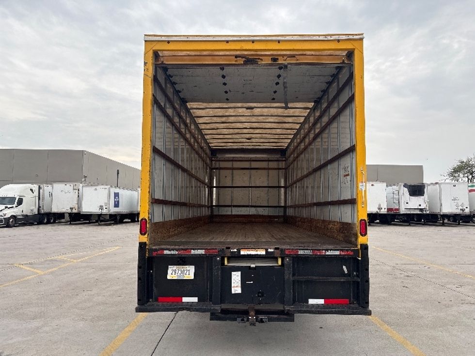 Medium Duty Box Truck-Light and Medium Duty Trucks-International-2021-MV607-Phoenix-AZ-201,046\n\t\tmiles-$ 42,000 - Image 8