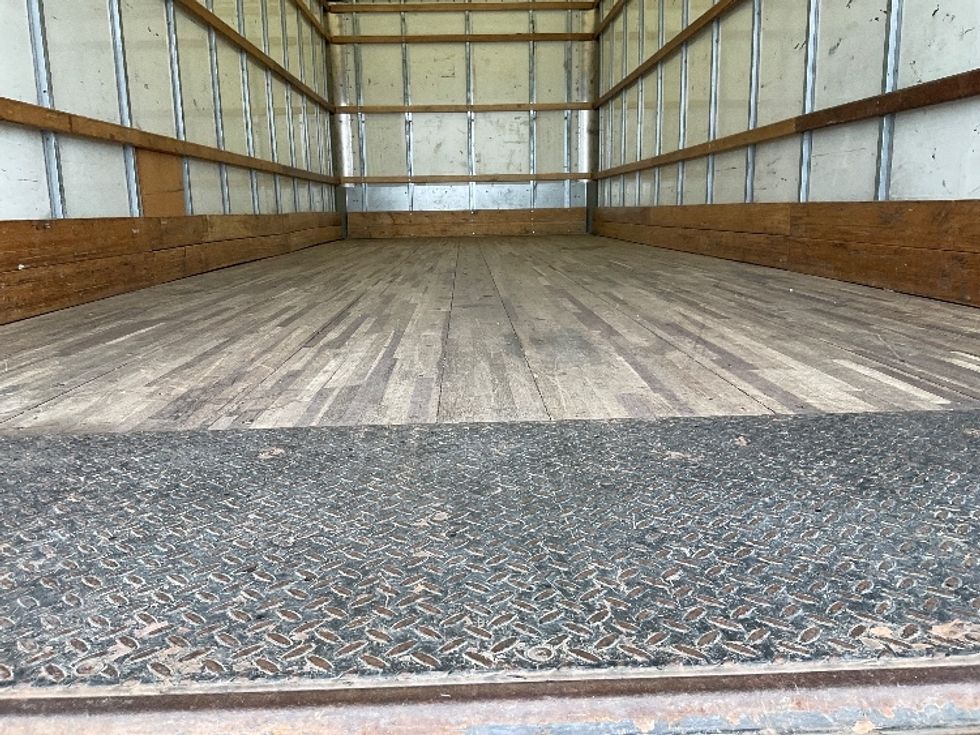 Medium Duty Box Truck-Light and Medium Duty Trucks-International-2021-MV607-Phoenix-AZ-203,676\n\t\tmiles-$ 41,750 - Image 10