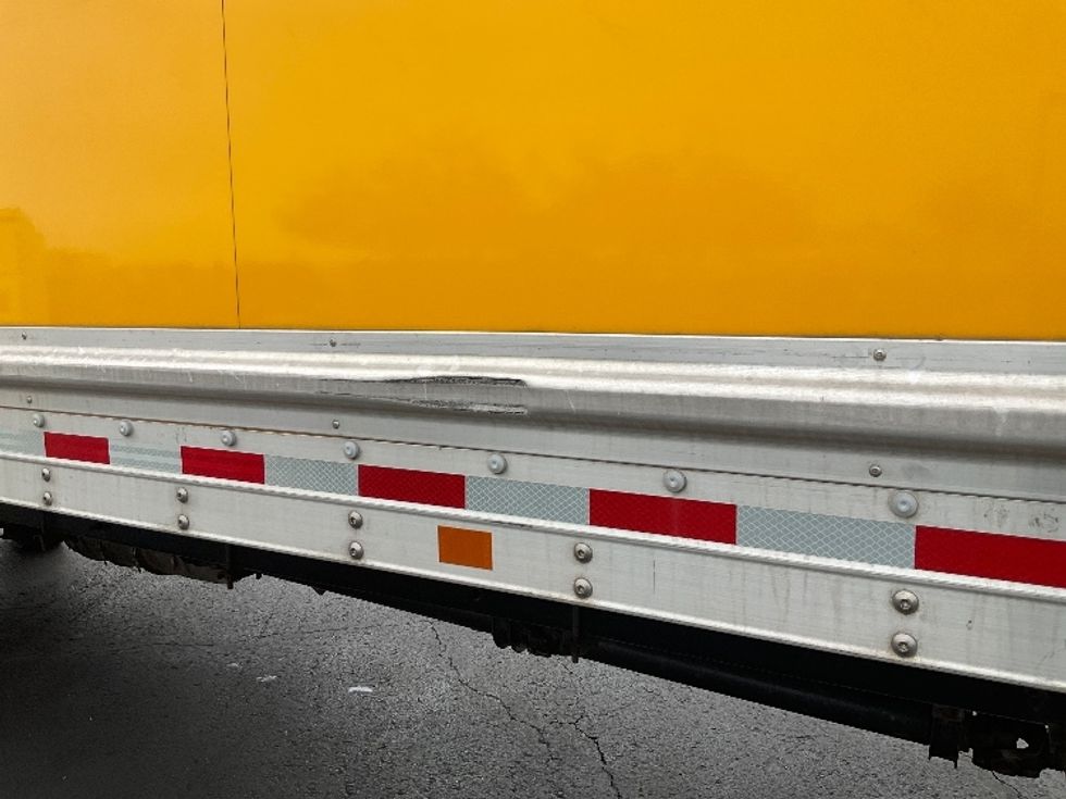 Medium Duty Box Truck-Light and Medium Duty Trucks-International-2021-MV607-Phoenix-AZ-203,676\n\t\tmiles-$ 41,750 - Image 25