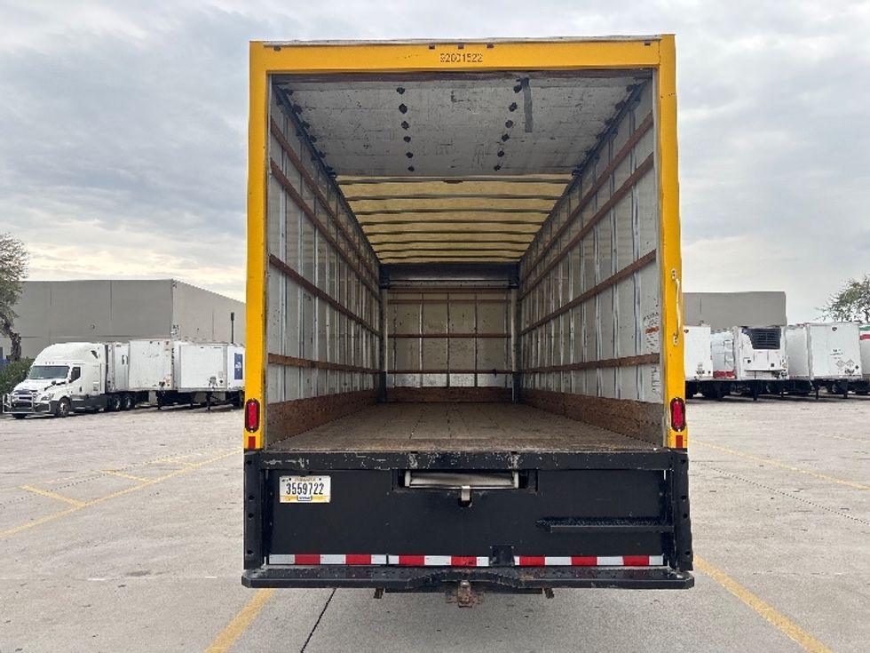 Medium Duty Box Truck-Light and Medium Duty Trucks-International-2021-MV607-Phoenix-AZ-207,276\n\t\tmiles-$ 41,250 - Image 8