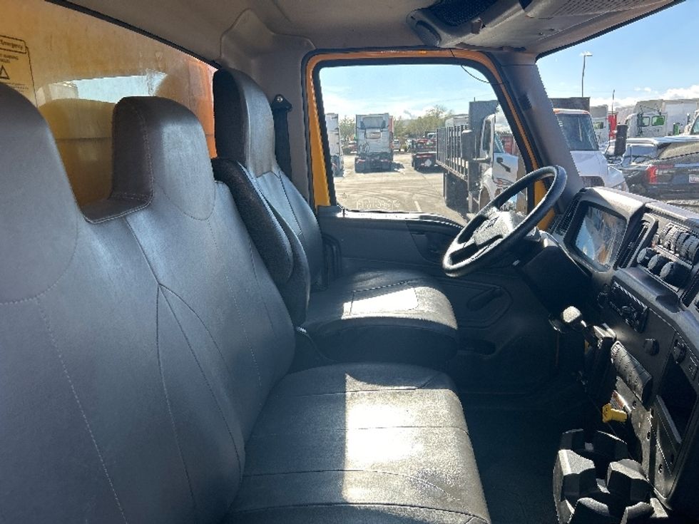 Medium Duty Box Truck-Light and Medium Duty Trucks-International-2021-MV607-Phoenix-AZ-208,408\n\t\tmiles-$ 41,000 - Image 21