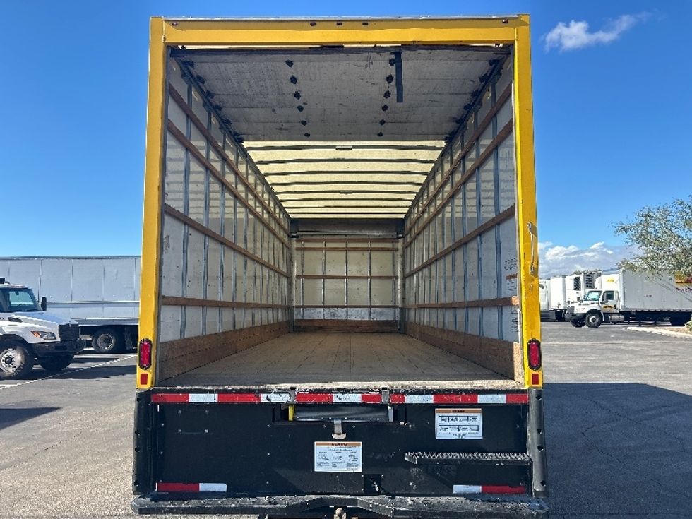 Medium Duty Box Truck-Light and Medium Duty Trucks-International-2021-MV607-Phoenix-AZ-208,408\n\t\tmiles-$ 41,000 - Image 8