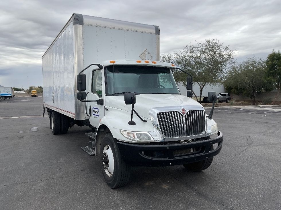 Medium Duty Box Truck-Light and Medium Duty Trucks-International-2021-MV607-Phoenix-AZ-210,128\n\t\tmiles-$ 49,250 - Image 1