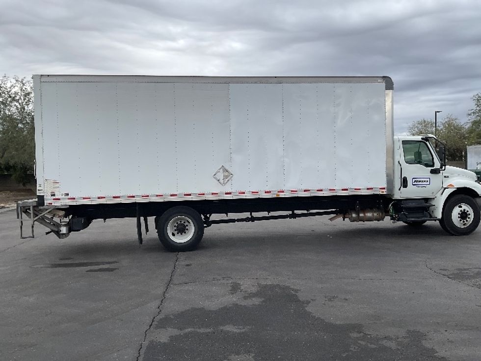 Medium Duty Box Truck-Light and Medium Duty Trucks-International-2021-MV607-Phoenix-AZ-210,128\n\t\tmiles-$ 49,250 - Image 15