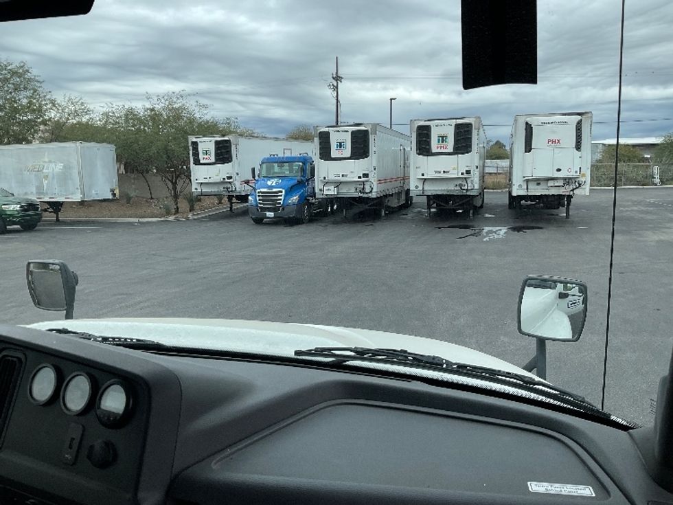 Medium Duty Box Truck-Light and Medium Duty Trucks-International-2021-MV607-Phoenix-AZ-210,128\n\t\tmiles-$ 49,250 - Image 21