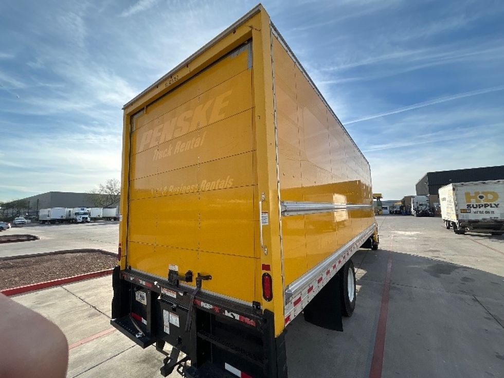 Medium Duty Box Truck-Light and Medium Duty Trucks-International-2021-MV607-Phoenix-AZ-210,225\n\t\tmiles-$ 40,750 - Image 11
