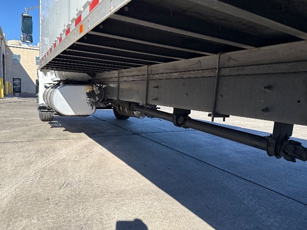 Medium Duty Box Truck-Light and Medium Duty Trucks-International-2021-MV607-Phoenix-AZ-211,026\n\t\tmiles-$ 46,250 - Image 14