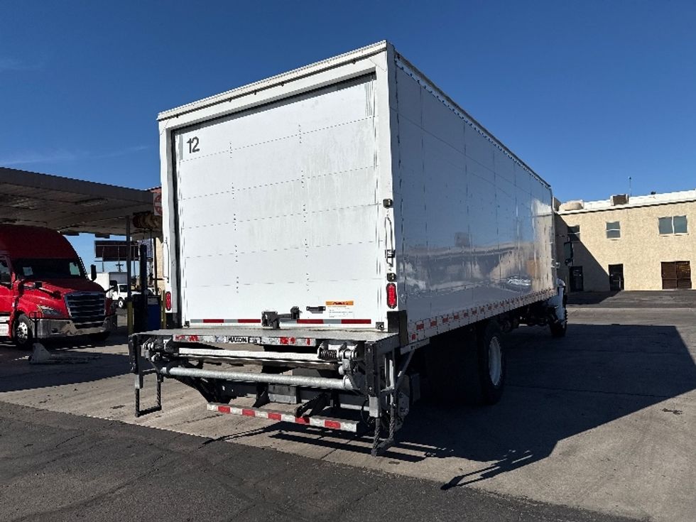 Medium Duty Box Truck-Light and Medium Duty Trucks-International-2021-MV607-Phoenix-AZ-211,026\n\t\tmiles-$ 46,250 - Image 6
