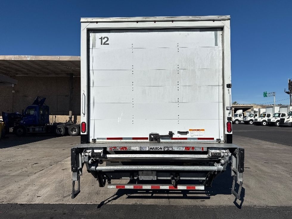 Medium Duty Box Truck-Light and Medium Duty Trucks-International-2021-MV607-Phoenix-AZ-211,026\n\t\tmiles-$ 46,250 - Image 7