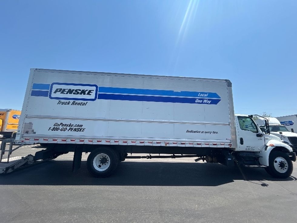 Medium Duty Box Truck-Light and Medium Duty Trucks-International-2021-MV607-Phoenix-AZ-217,227\n\t\tmiles-$ 53,250 - Image 15