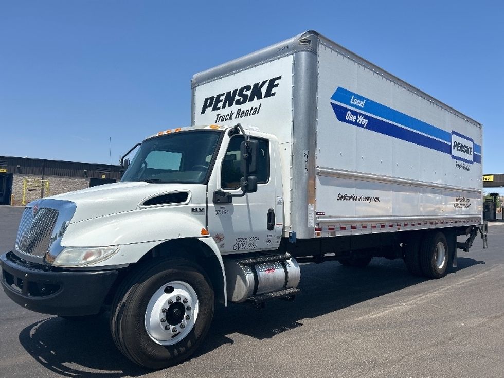 Medium Duty Box Truck-Light and Medium Duty Trucks-International-2021-MV607-Phoenix-AZ-217,227\n\t\tmiles-$ 53,250 - Image 3