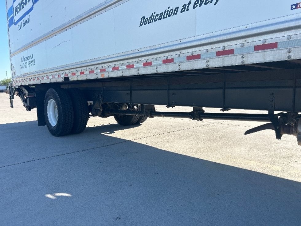 Medium Duty Box Truck-Light and Medium Duty Trucks-International-2021-MV607-Phoenix-AZ-217,737\n\t\tmiles-$ 53,250 - Image 14