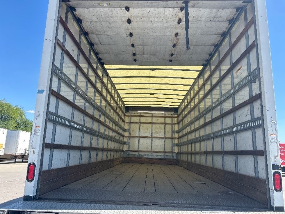 Medium Duty Box Truck-Light and Medium Duty Trucks-International-2021-MV607-Phoenix-AZ-217,737\n\t\tmiles-$ 53,250 - Image 8