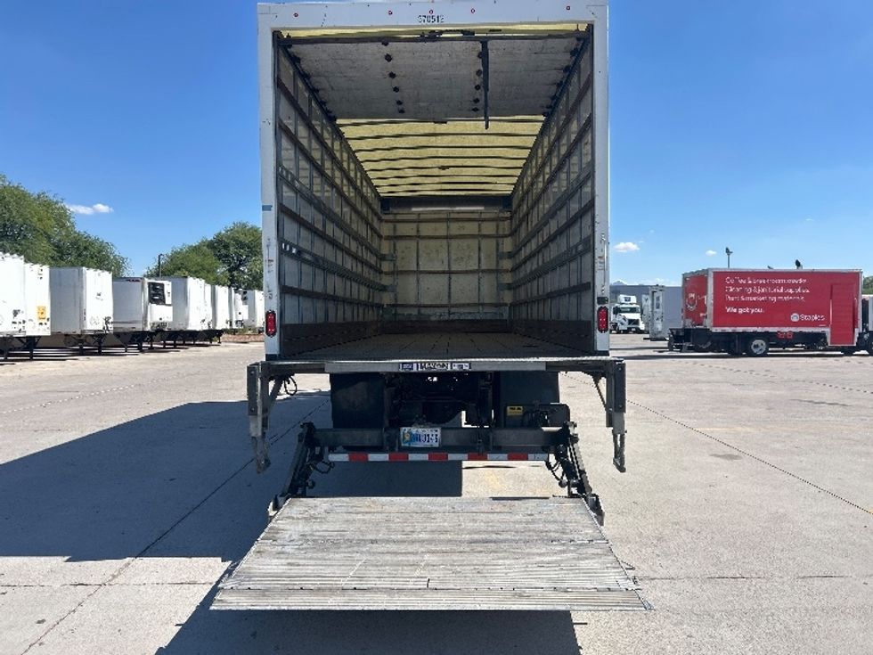 Medium Duty Box Truck-Light and Medium Duty Trucks-International-2021-MV607-Phoenix-AZ-217,737\n\t\tmiles-$ 53,250 - Image 9