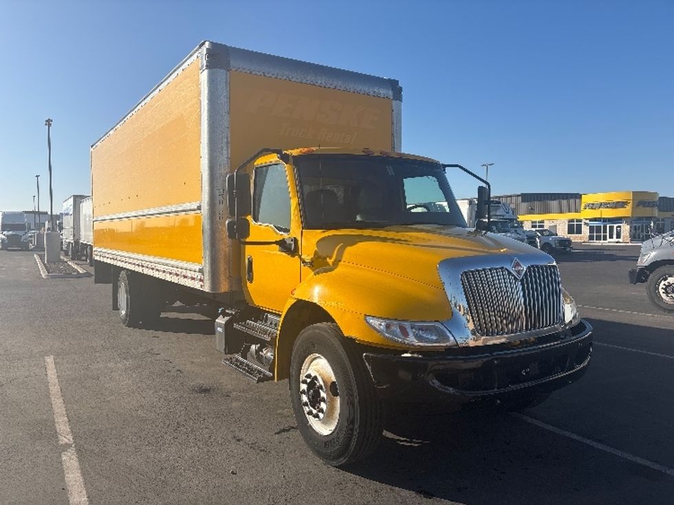 Medium Duty Box Truck-Light and Medium Duty Trucks-International-2021-MV607-Phoenix-AZ-225,329\n\t\tmiles-$ 34,500 - Image 1