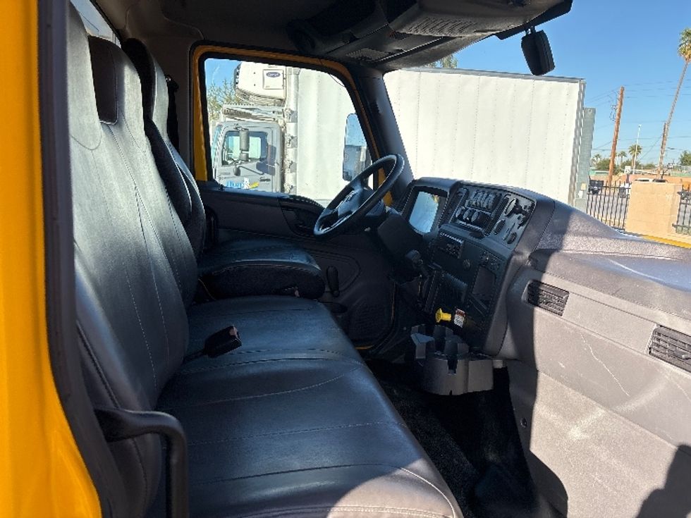 Medium Duty Box Truck-Light and Medium Duty Trucks-International-2021-MV607-Phoenix-AZ-225,329\n\t\tmiles-$ 34,500 - Image 22