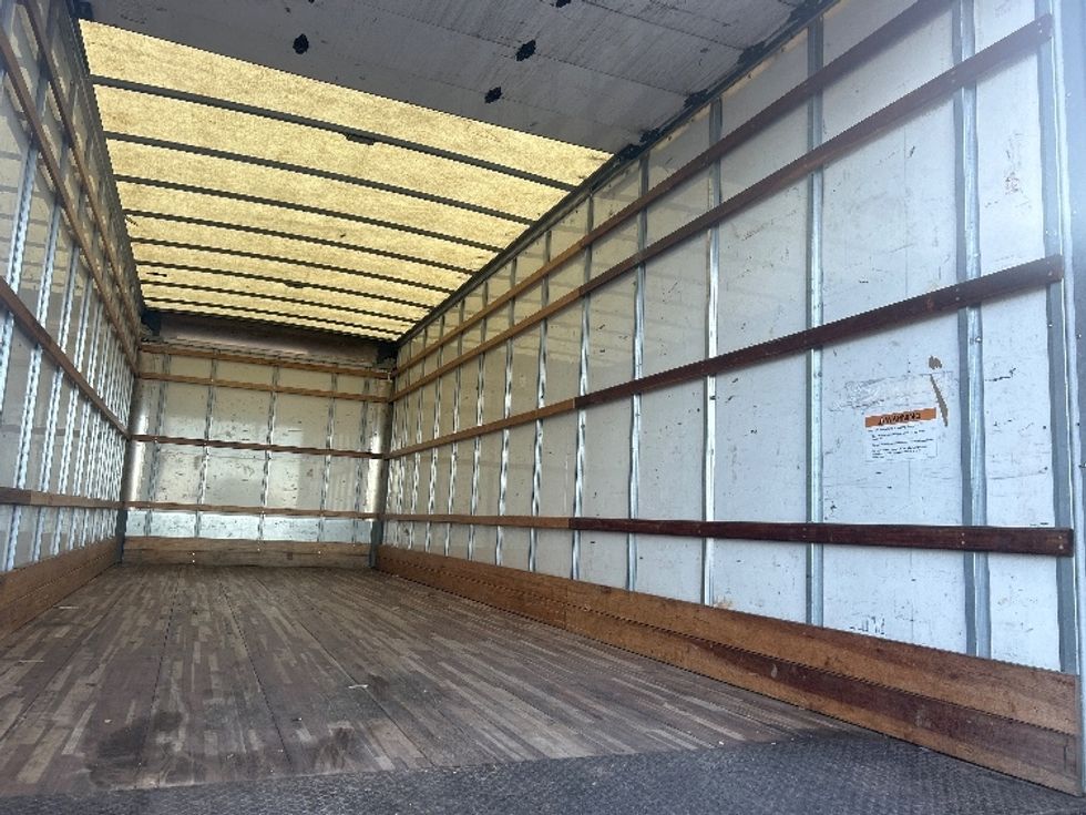 Medium Duty Box Truck-Light and Medium Duty Trucks-International-2021-MV607-Phoenix-AZ-228,069\n\t\tmiles-$ 38,250 - Image 12