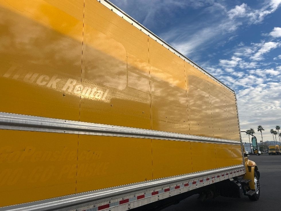 Medium Duty Box Truck-Light and Medium Duty Trucks-International-2021-MV607-Phoenix-AZ-228,069\n\t\tmiles-$ 38,250 - Image 27