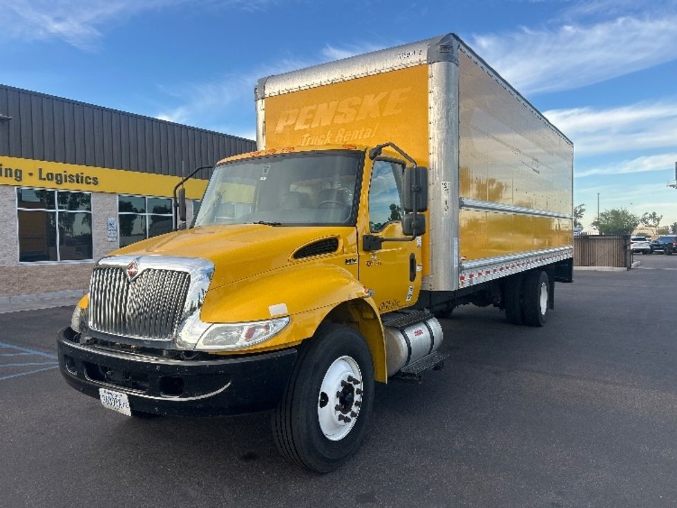 Medium Duty Box Truck-Light and Medium Duty Trucks-International-2021-MV607-Phoenix-AZ-228,069\n\t\tmiles-$ 38,250 - Image 3
