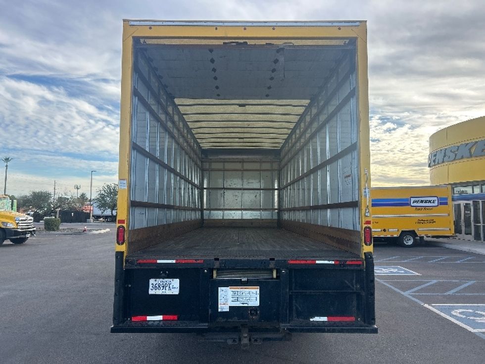 Medium Duty Box Truck-Light and Medium Duty Trucks-International-2021-MV607-Phoenix-AZ-228,069\n\t\tmiles-$ 38,250 - Image 8