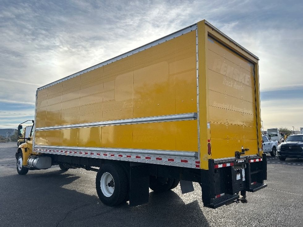 Medium Duty Box Truck-Light and Medium Duty Trucks-International-2021-MV607-Phoenix-AZ-230,900\n\t\tmiles-$ 37,750 - Image 6