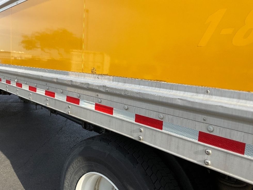 Medium Duty Box Truck-Light and Medium Duty Trucks-International-2021-MV607-Phoenix-AZ-237,936\n\t\tmiles-$ 36,750 - Image 26