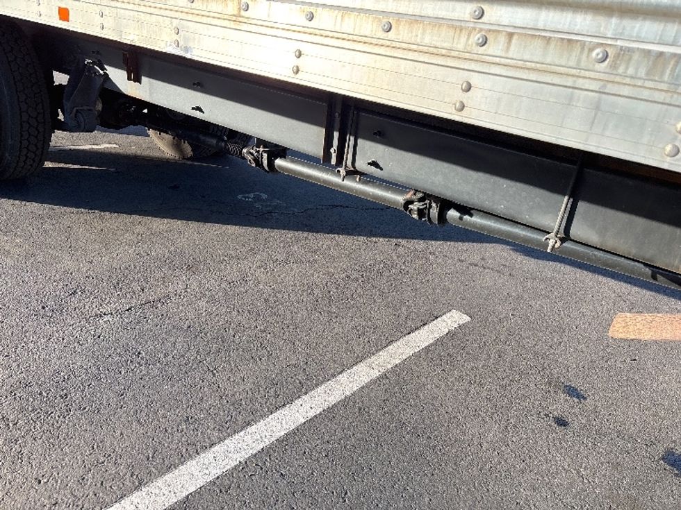 Medium Duty Box Truck-Light and Medium Duty Trucks-International-2021-MV607-Phoenix-AZ-238,293\n\t\tmiles-$ 36,750 - Image 14