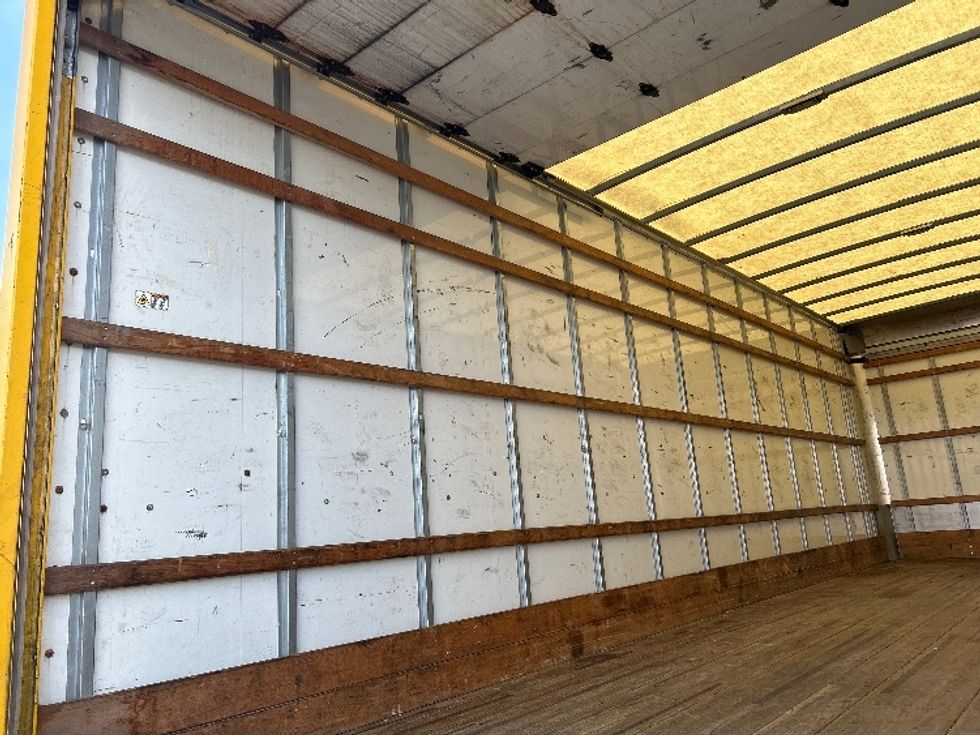 Medium Duty Box Truck-Light and Medium Duty Trucks-International-2021-MV607-Phoenix-AZ-245,794\n\t\tmiles-$ 33,750 - Image 10