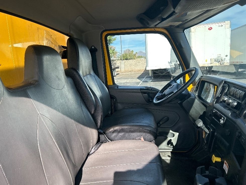 Medium Duty Box Truck-Light and Medium Duty Trucks-International-2021-MV607-Phoenix-AZ-245,794\n\t\tmiles-$ 33,750 - Image 21