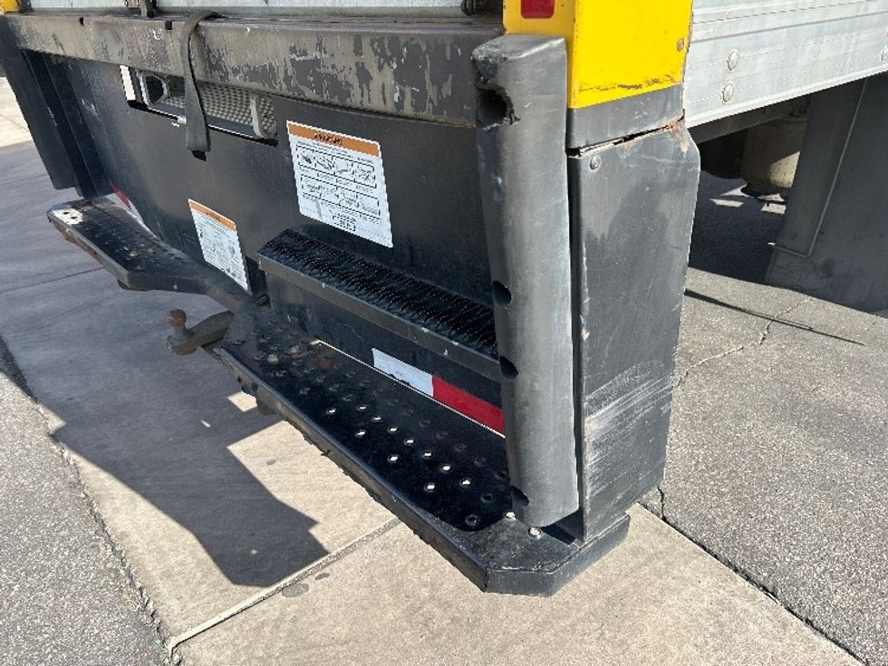 Medium Duty Box Truck-Light and Medium Duty Trucks-International-2021-MV607-Phoenix-AZ-245,794\n\t\tmiles-$ 33,750 - Image 25