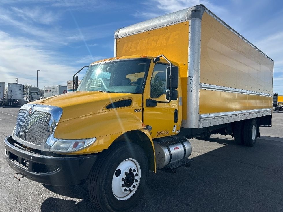 Medium Duty Box Truck-Light and Medium Duty Trucks-International-2021-MV607-Phoenix-AZ-245,794\n\t\tmiles-$ 33,750 - Image 3