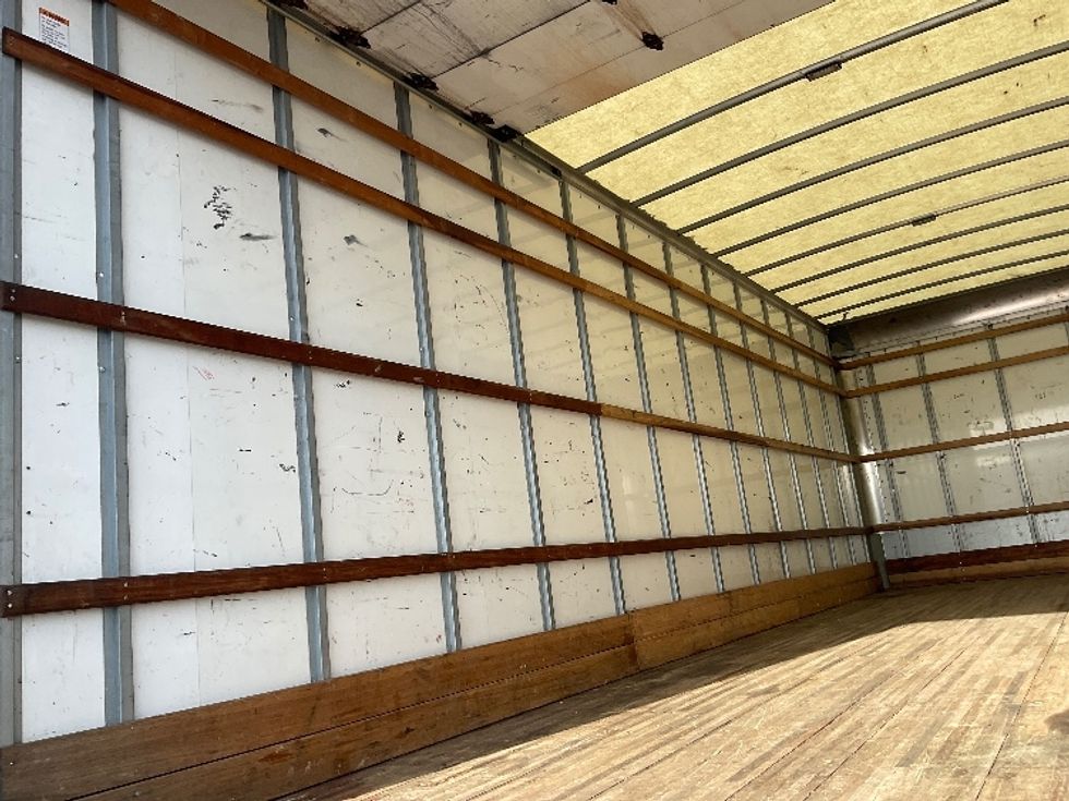 Medium Duty Box Truck-Light and Medium Duty Trucks-International-2021-MV607-Phoenix-AZ-262,687\n\t\tmiles-$ 31,000 - Image 11