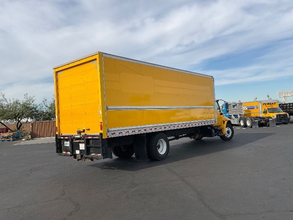 Medium Duty Box Truck-Light and Medium Duty Trucks-International-2021-MV607-Phoenix-AZ-262,687\n\t\tmiles-$ 31,000 - Image 13