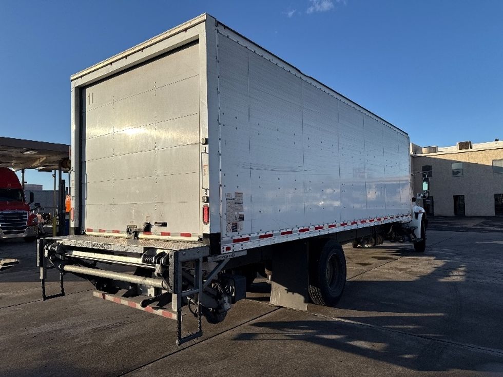 Medium Duty Box Truck-Light and Medium Duty Trucks-International-2021-MV607-Phoenix-AZ-275,198\n\t\tmiles-$ 33,750 - Image 12