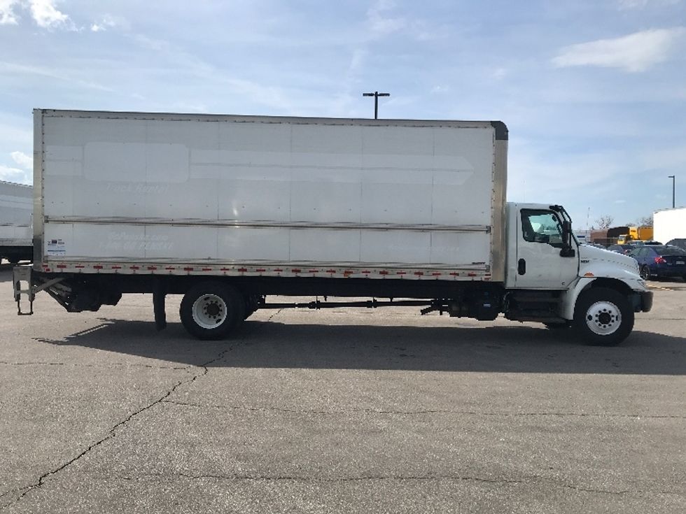 Medium Duty Box Truck-Light and Medium Duty Trucks-International-2021-MV607-Piqua-OH-136,060\n\t\tmiles-$ 63,750 - Image 15