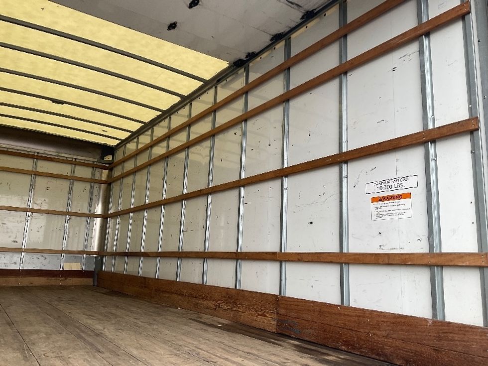 Medium Duty Box Truck-Light and Medium Duty Trucks-International-2021-MV607-Piqua-OH-162,295\n\t\tmiles-$ 41,500 - Image 11