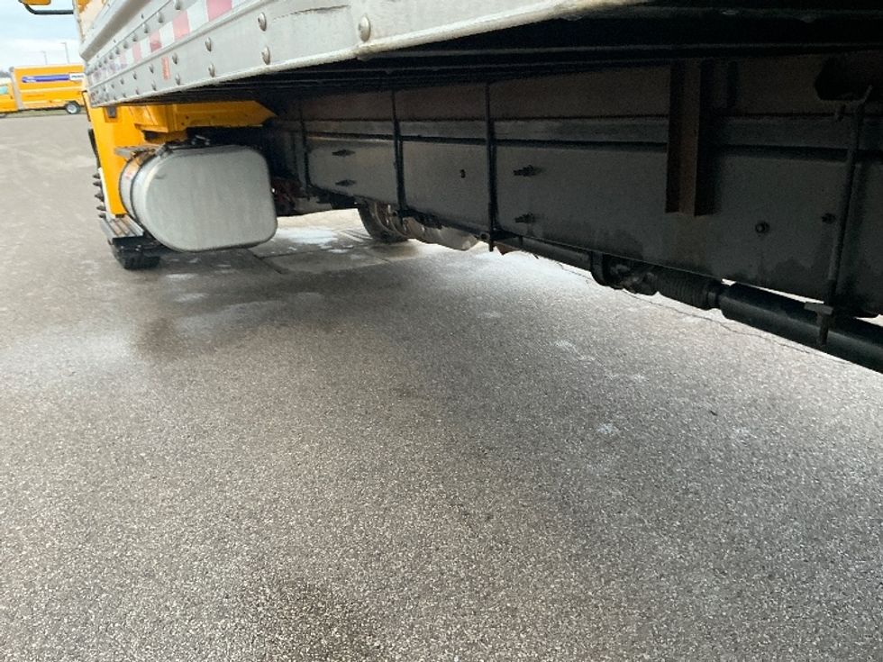 Medium Duty Box Truck-Light and Medium Duty Trucks-International-2021-MV607-Piqua-OH-172,782\n\t\tmiles-$ 40,000 - Image 5