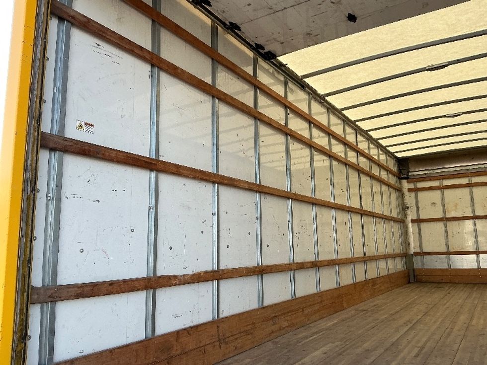 Medium Duty Box Truck-Light and Medium Duty Trucks-International-2021-MV607-Piqua-OH-195,726\n\t\tmiles-$ 43,000 - Image 10